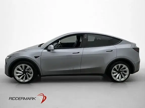 Tesla Model Y 2025 photo 5
