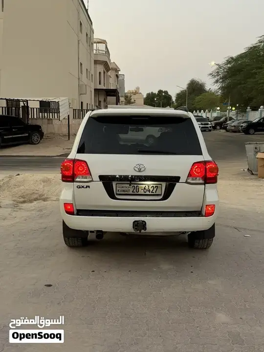 Toyota Land Cruiser 2010 photo 4