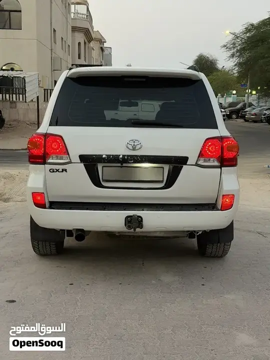 Toyota Land Cruiser 2010 photo 3