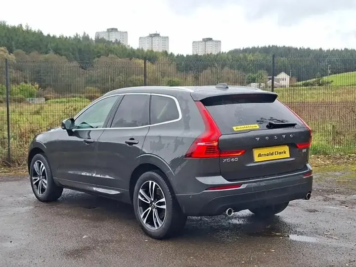 Volvo Xc60 2019 photo 2
