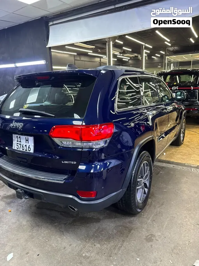 Jeep Grand Cherokee 2018 photo 3
