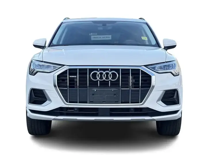 Audi Q3 2022 photo 4