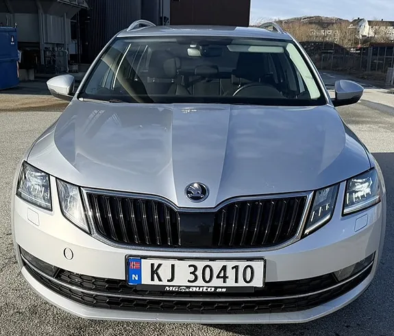 Skoda Octavia 2017 photo 2