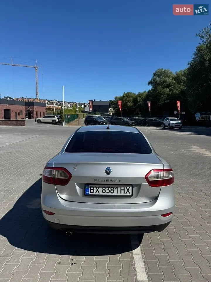 Renault Fluence 2012 photo 4