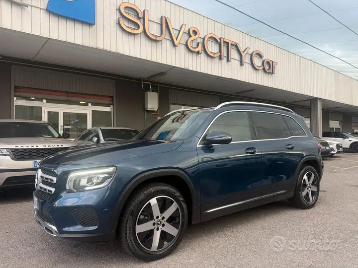 Mercedes-Benz Glb