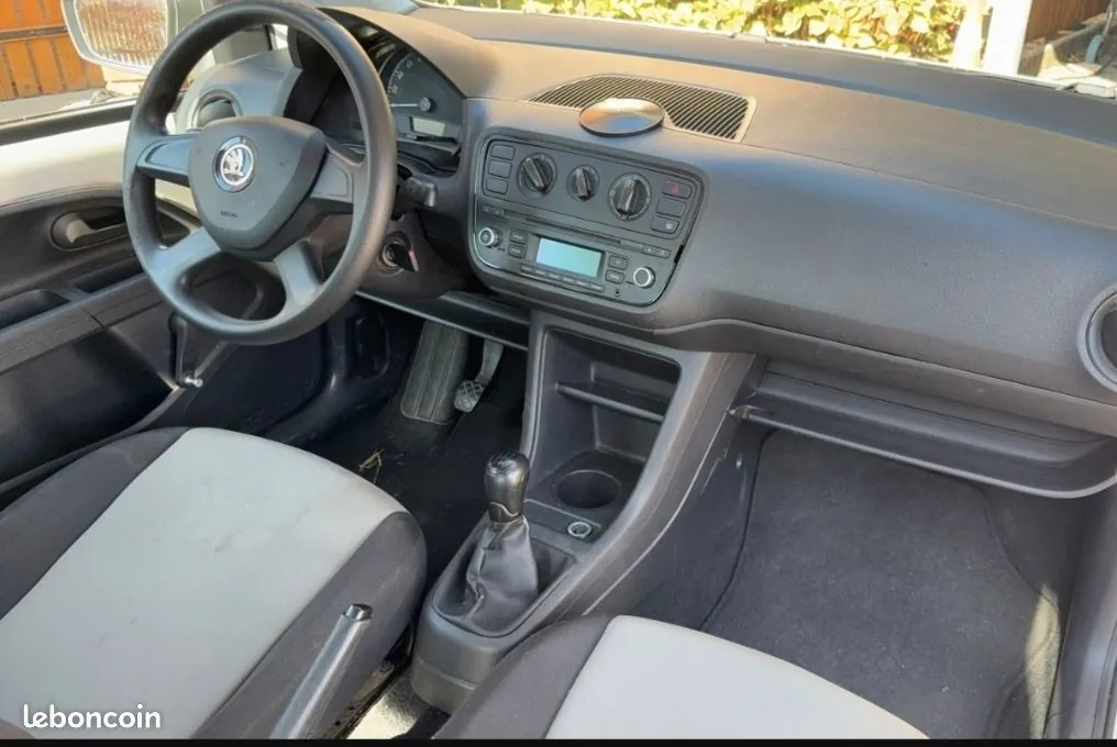 Skoda Citigo 2013 photo 2