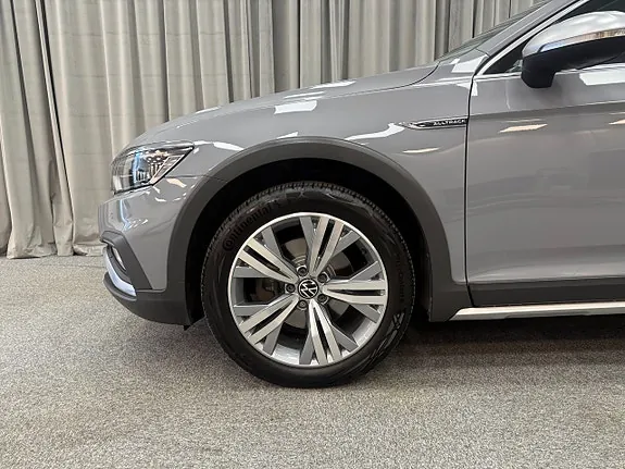 Volkswagen Passat Alltrack 2024 photo 4
