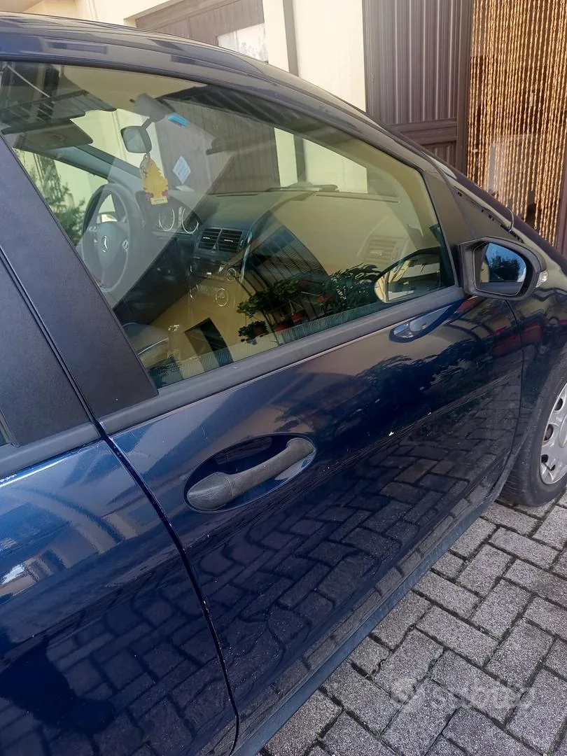 Mercedes-Benz A-Class 2004 photo 2
