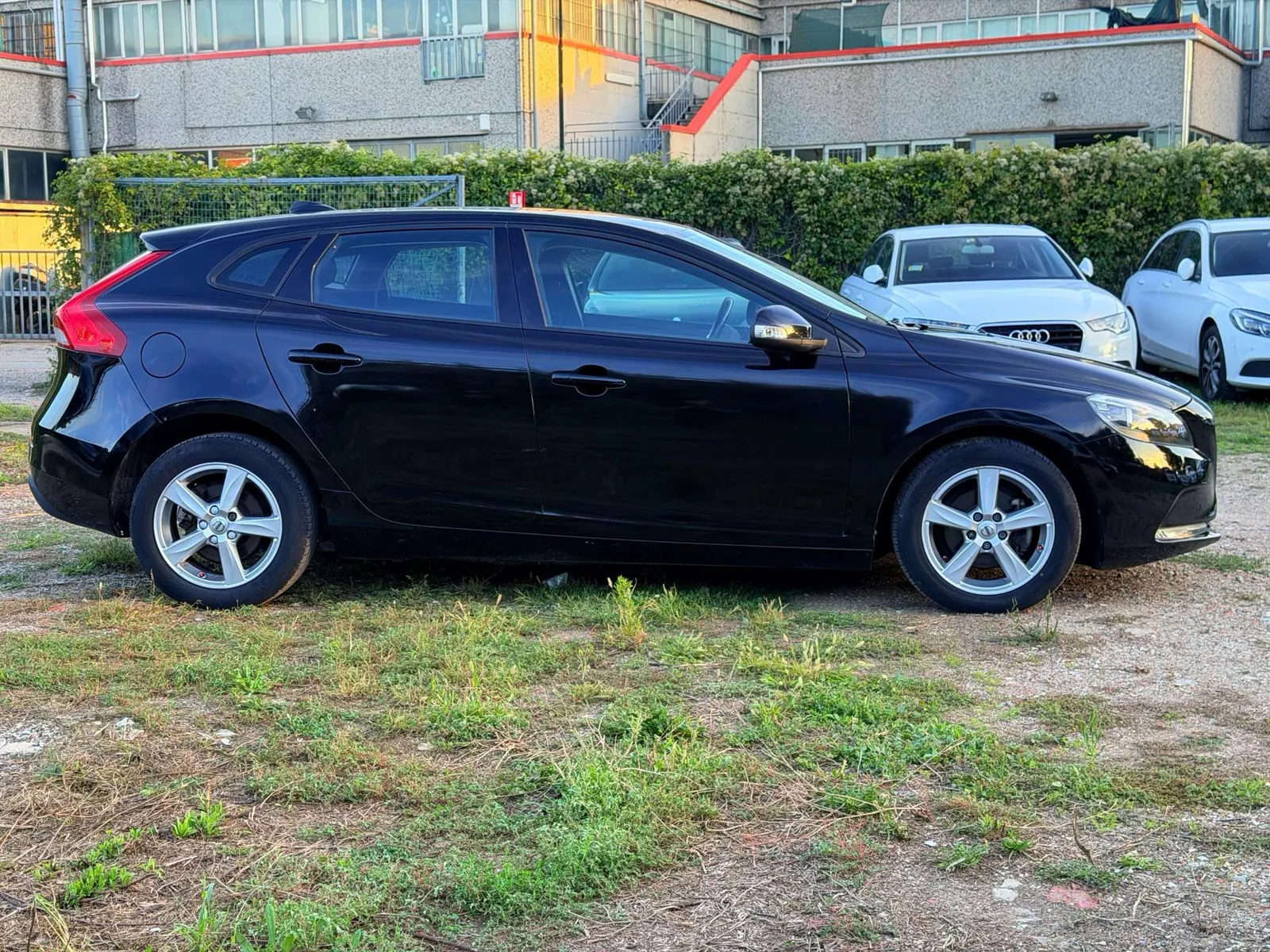 Volvo V40 2018 photo 4