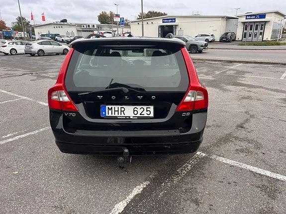 Volvo V70 2012 photo 5