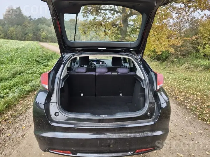 Honda Civic 2012 photo 5