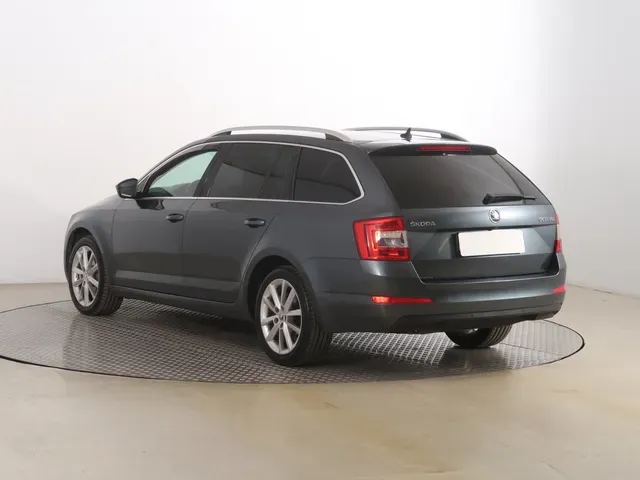 Skoda Octavia 2016 photo 3
