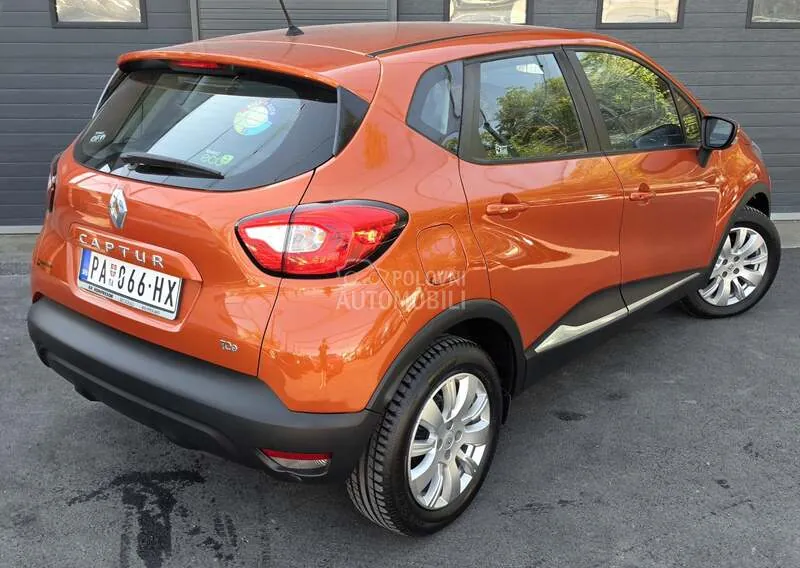 Renault Captur 2013 photo 2