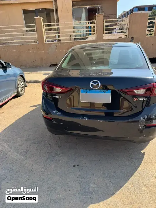 Mazda 3 2016 photo 3