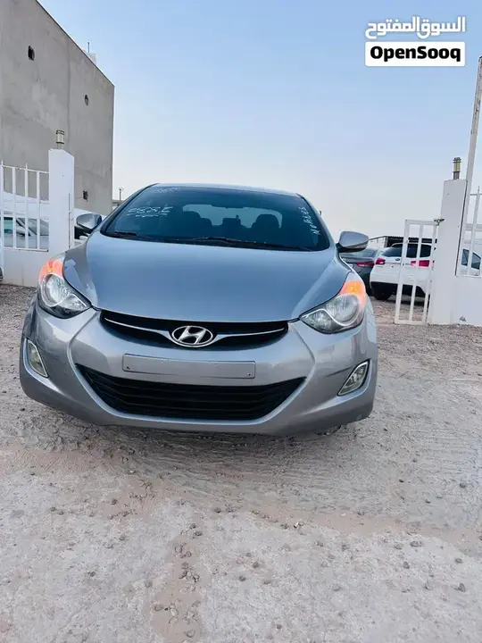 Hyundai Elantra 2012 photo 2