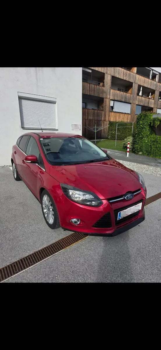 Ford Focus 2011 photo 3