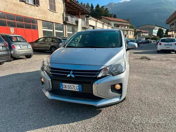 Mitsubishi Space Star 2023 photo 2
