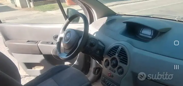 Renault Modus 2009 photo 4