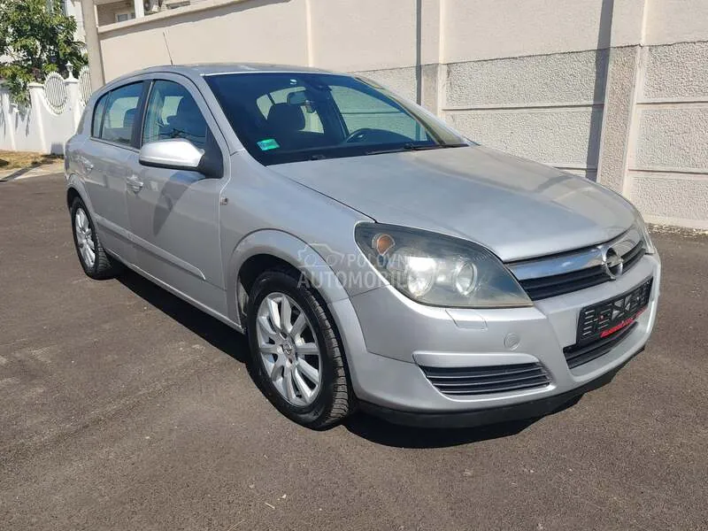 Opel Astra H 2005 photo 3