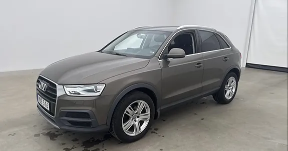 Audi Q3 2016 photo 2