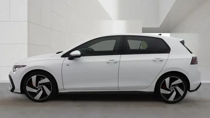Volkswagen Golf 2024 photo 5