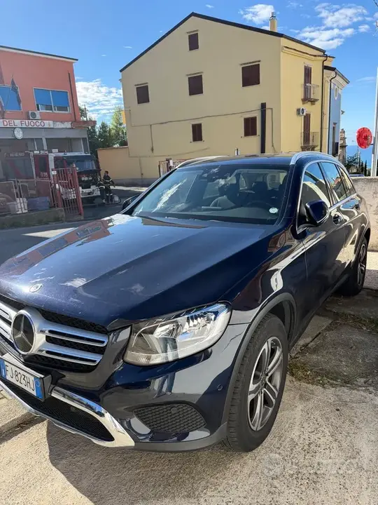 Mercedes-Benz Glc 2017 photo 2