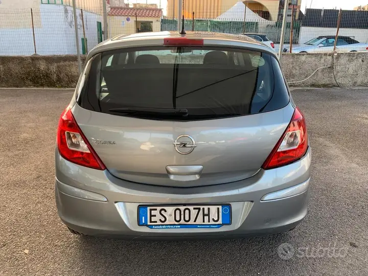 Opel Corsa 2013 photo 5