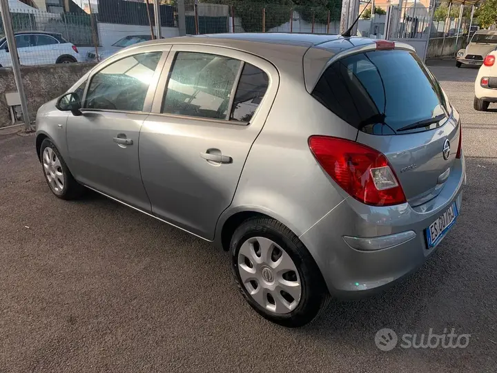 Opel Corsa 2013 photo 4