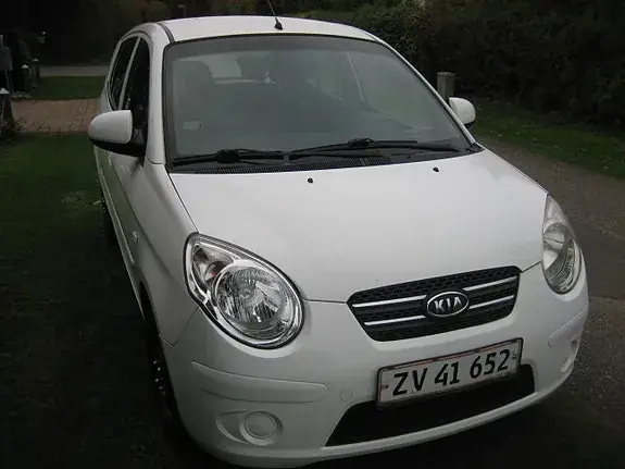 Kia Picanto 2009 photo 2