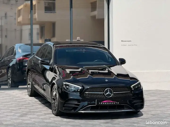 Mercedes-Benz E-Class 2021 photo 2