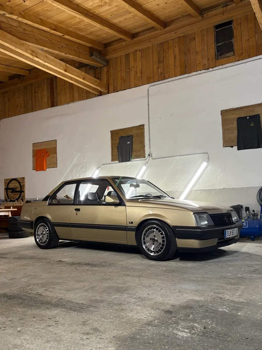 Opel Ascona