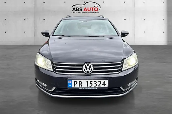 Volkswagen Passat 2012 photo 2