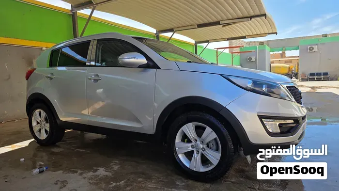 Kia Sportage 2013 photo 2