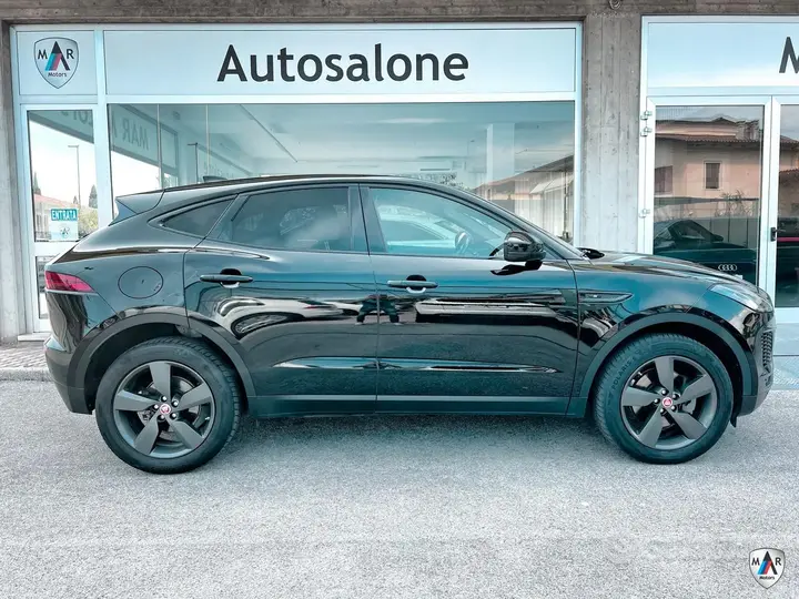 Jaguar E-Pace 2020 photo 4