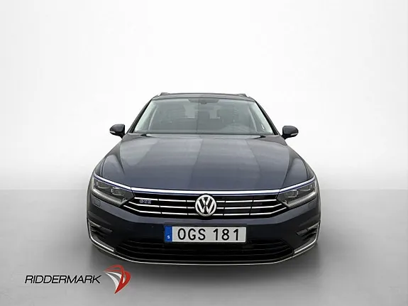 Volkswagen Passat 2017 photo 2