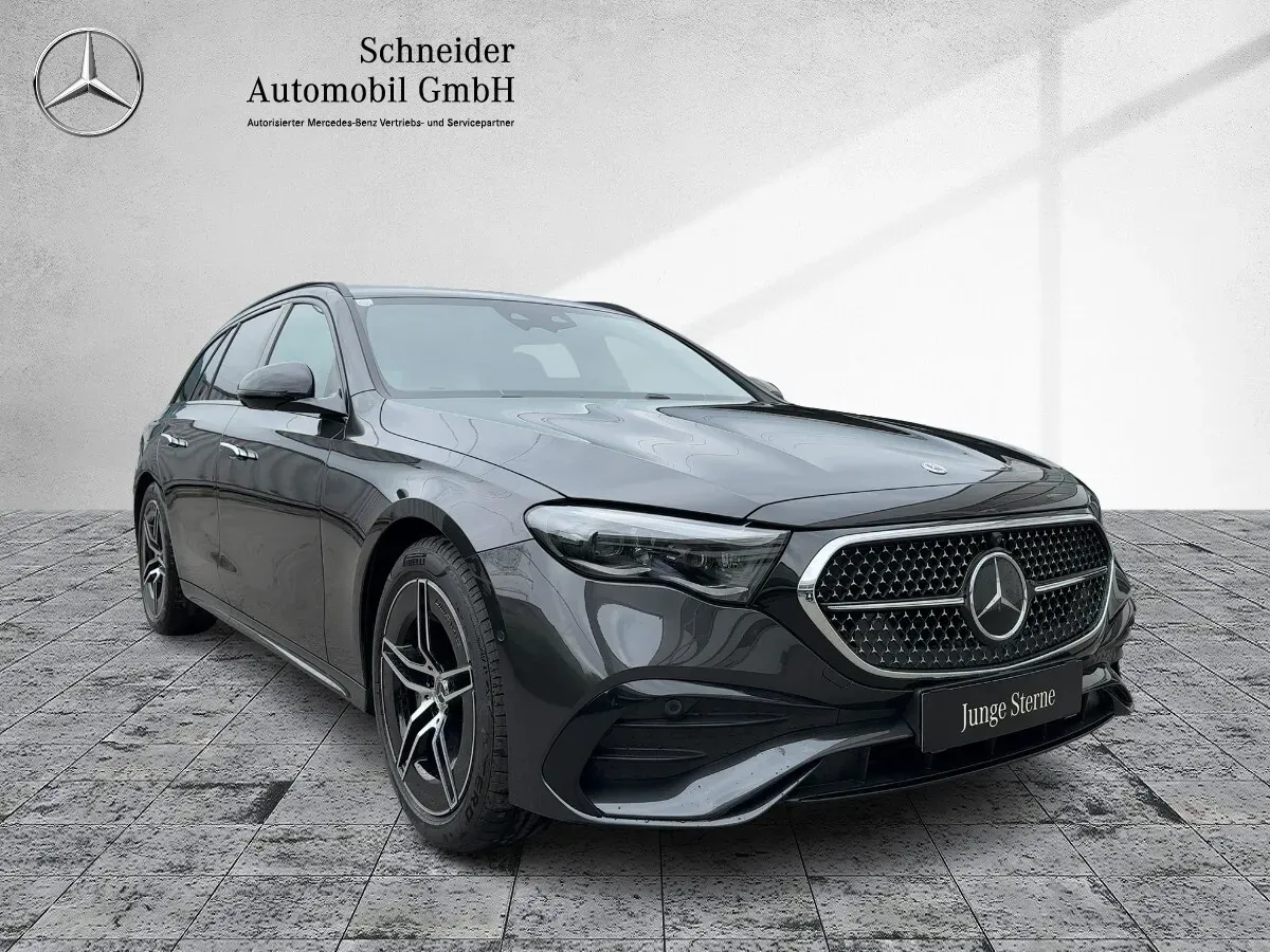 Mercedes-Benz E-Class 2024 photo 2