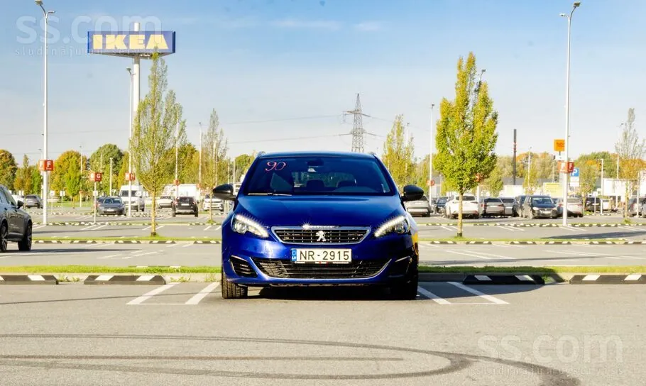 Peugeot 308 2015 photo 3