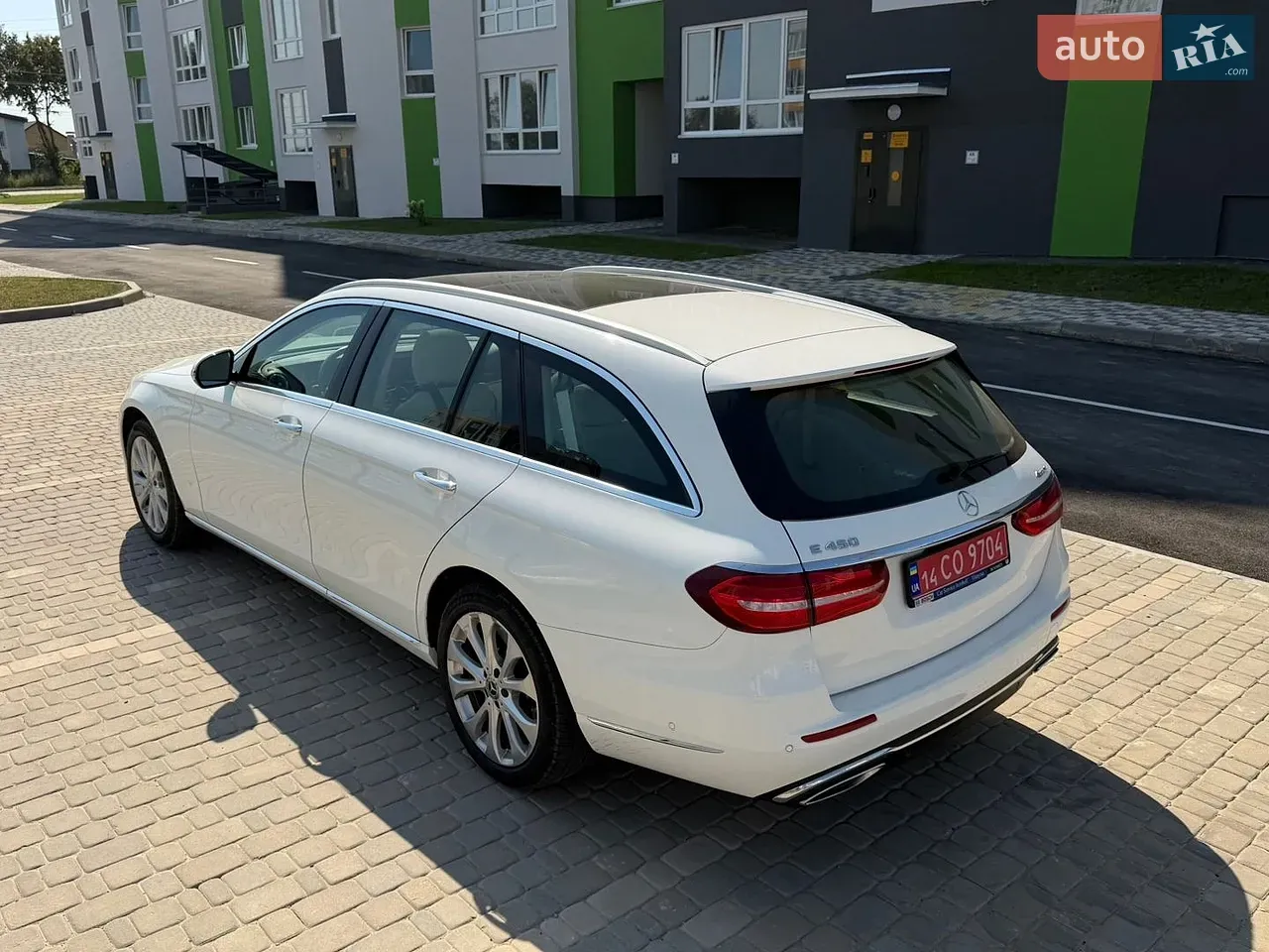 Mercedes-Benz E-Class 2018 photo 4