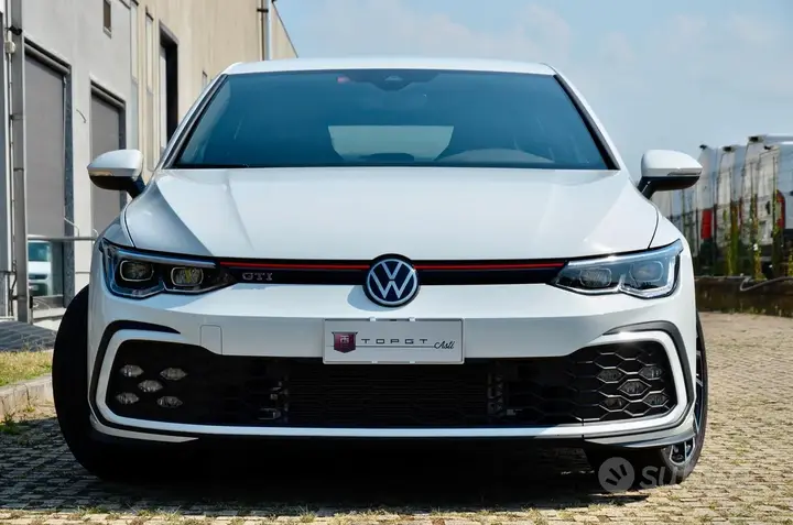 Volkswagen Golf 2020 photo 2