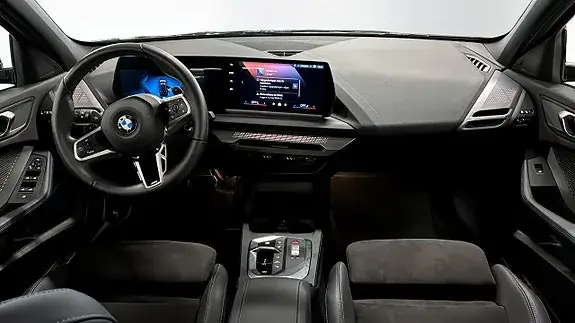 BMW 120 2026 photo 4