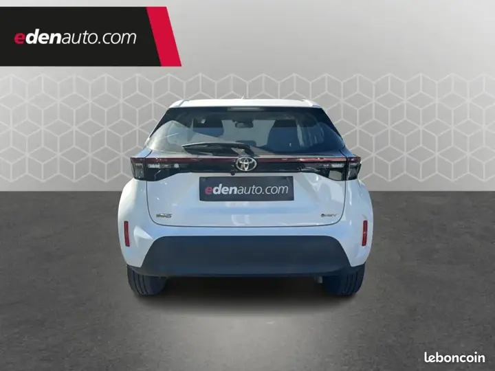Toyota Yaris Cross 2025 photo 4