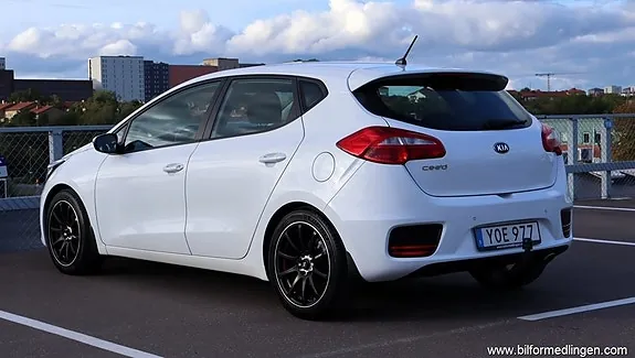 Kia Ceed 2018 photo 3