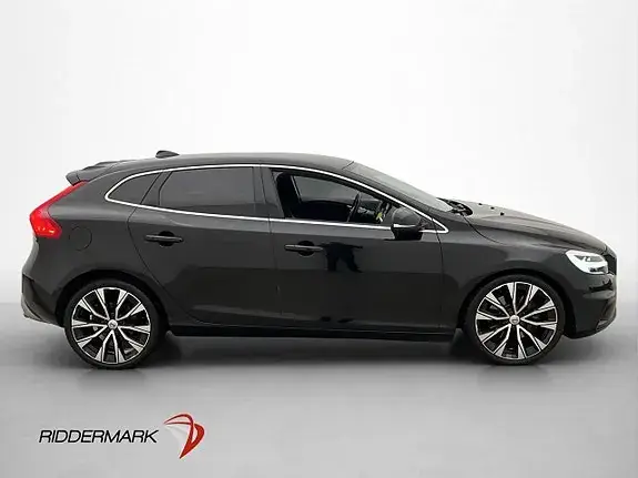 Volvo V40 2019 photo 4