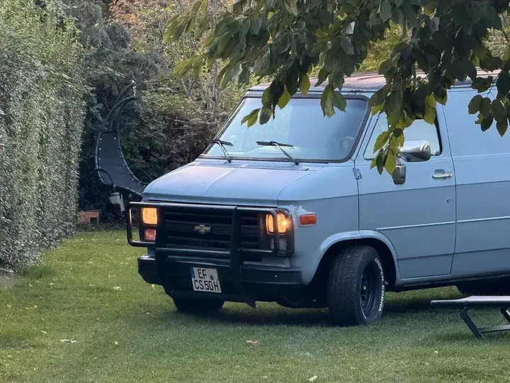 Chevrolet Van