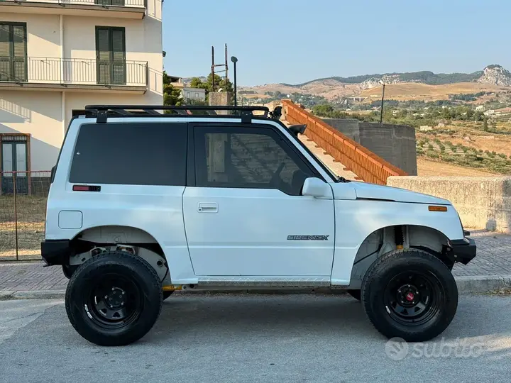 Suzuki Vitara 1991 photo 2