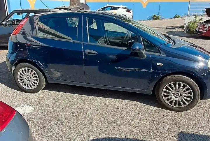 Fiat Punto 2015 photo 3