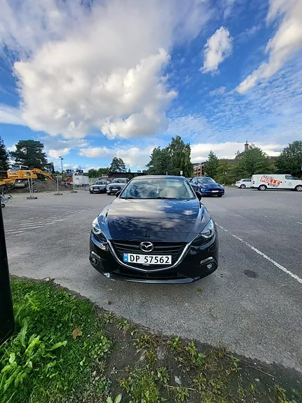Mazda 3 2014 photo 3