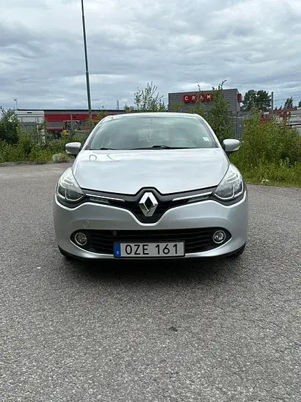 Renault Clio 2016 photo 2