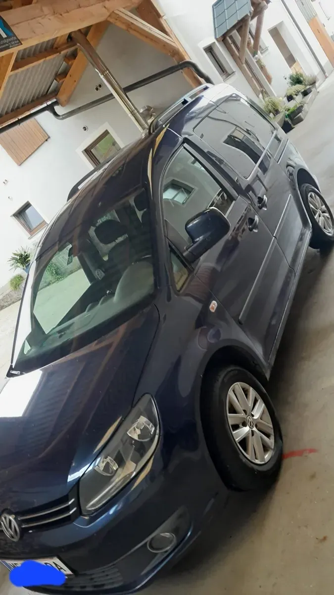 Volkswagen Caddy 2011 photo 2