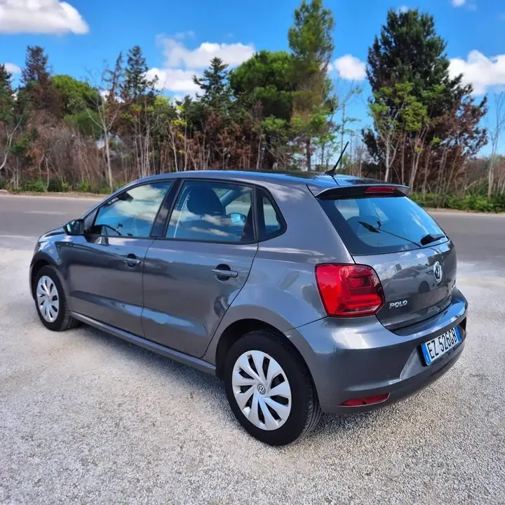 Volkswagen Polo 2015 photo 4